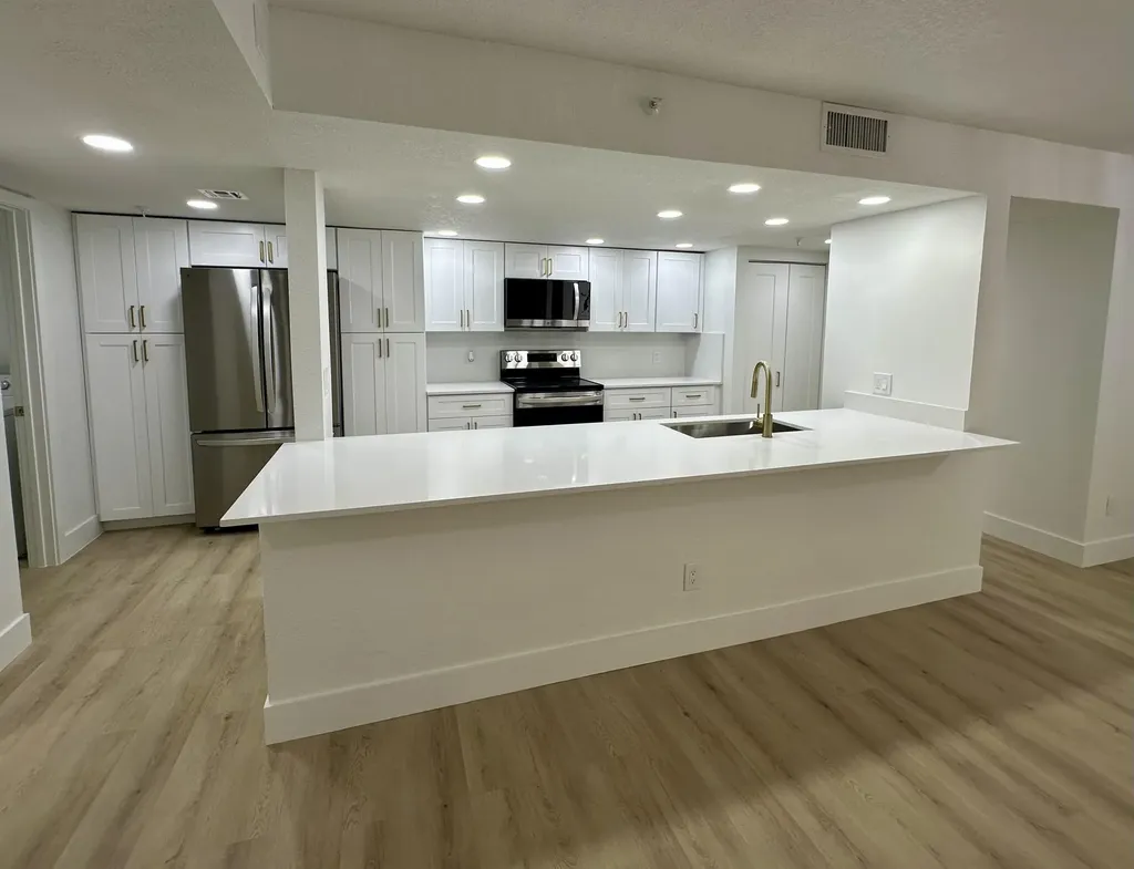950 Lavers Circle Delray Beach FL 33444