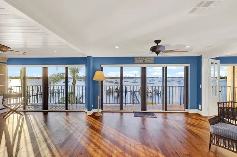624 Sw Saint Lucie Crescent Stuart FL 34994
