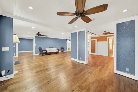 624 Sw Saint Lucie Crescent Stuart FL 34994