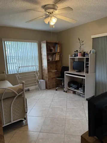 147 Burgundy D Delray Beach FL 33484
