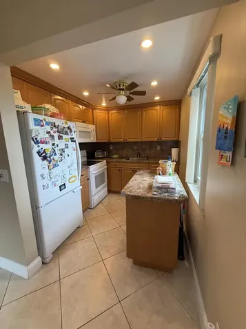 147 Burgundy D Delray Beach FL 33484