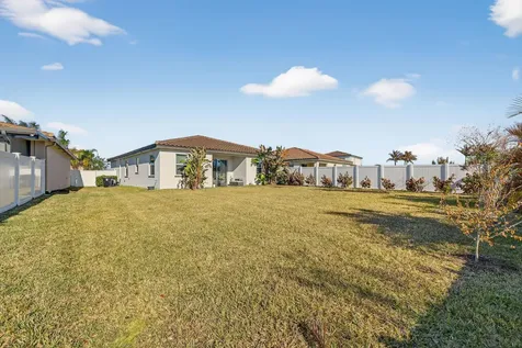 7625 Nw Greenbank Circle Port Saint Lucie FL 34987