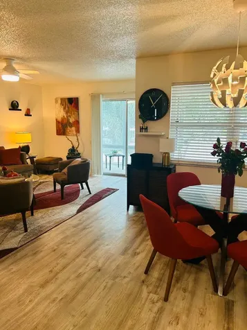 50 Plymouth F West Palm Beach FL 33417