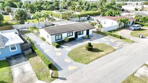 2890 Marbill Road West Palm Beach FL 33406