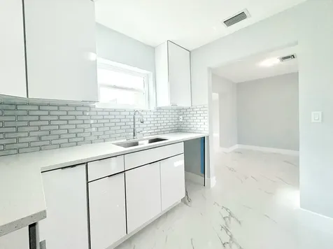 2890 Marbill Road West Palm Beach FL 33406