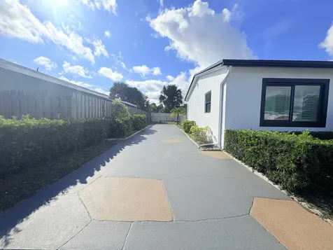 2890 Marbill Road West Palm Beach FL 33406