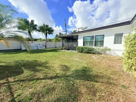 2890 Marbill Road West Palm Beach FL 33406