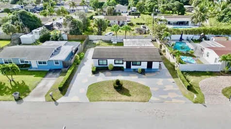 2890 Marbill Road West Palm Beach FL 33406