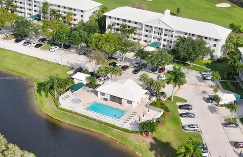 6073 Balboa Circle Boca Raton FL 33433
