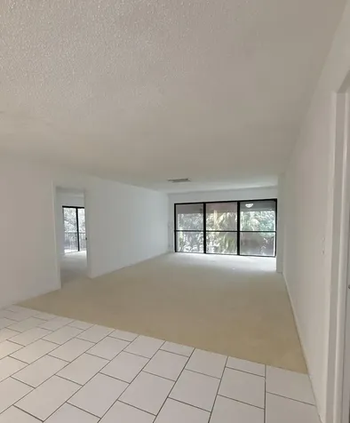 1739 Embassy Drive West Palm Beach FL 33401
