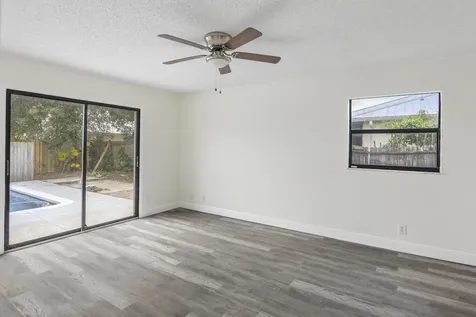 5666 Se Matousek Street Stuart FL 34997