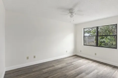 5666 Se Matousek Street Stuart FL 34997