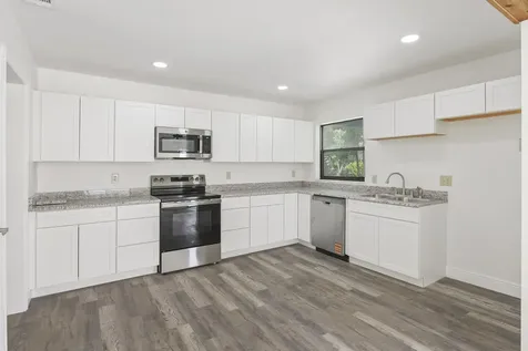 5666 Se Matousek Street Stuart FL 34997