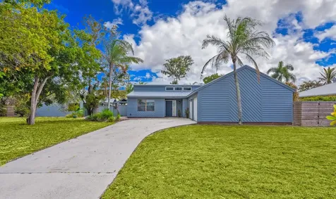 5666 Se Matousek Street Stuart FL 34997