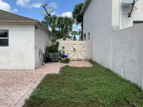 5900 Azalea Circle West Palm Beach FL 33415