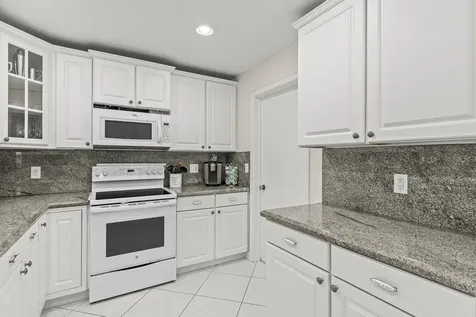 383 Villa Drive Atlantis FL 33462