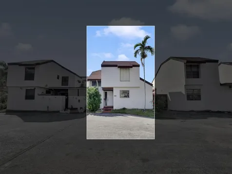9702 Nw 5th Lane Miami FL 33172