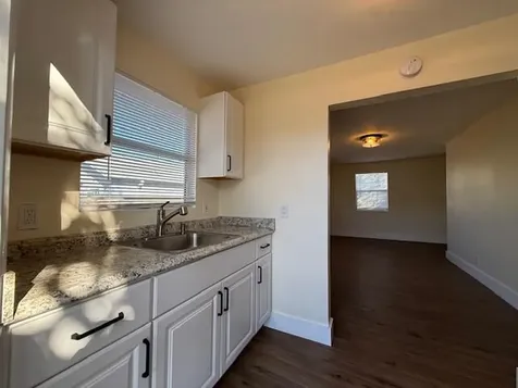 904 4th Street West Palm Beach FL 33401
