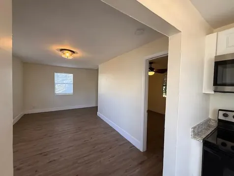 904 4th Street West Palm Beach FL 33401