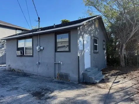904 4th Street West Palm Beach FL 33401