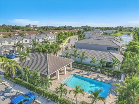 304 NW 36th Avenue Pompano Beach FL 33069