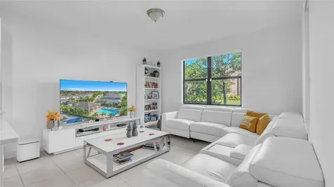 304 NW 36th Avenue Pompano Beach FL 33069