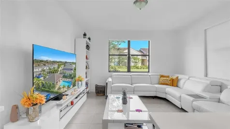 304 NW 36th Avenue Pompano Beach FL 33069
