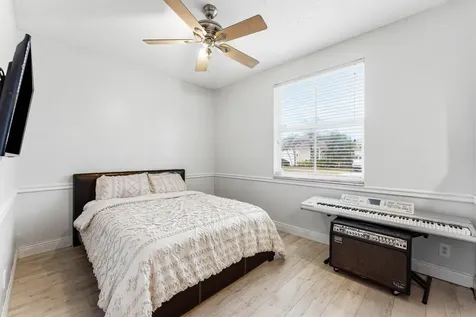 9430 Lago Drive Boynton Beach FL 33472