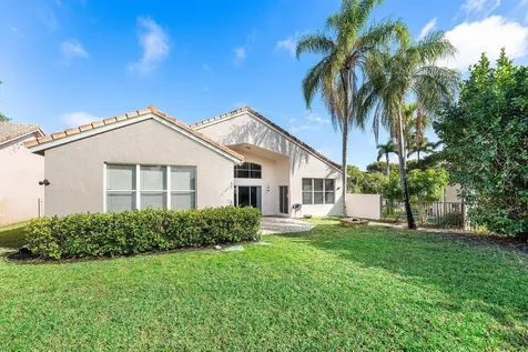 9430 Lago Drive Boynton Beach FL 33472