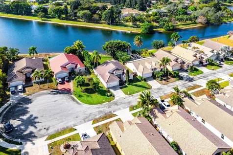 9430 Lago Drive Boynton Beach FL 33472