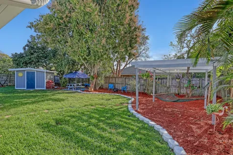 121 Granada Street Royal Palm Beach FL 33411