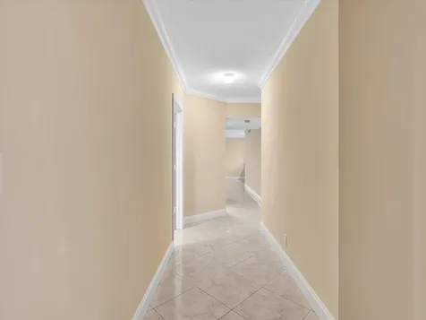 333 SE 20th Avenue Deerfield Beach FL 33441