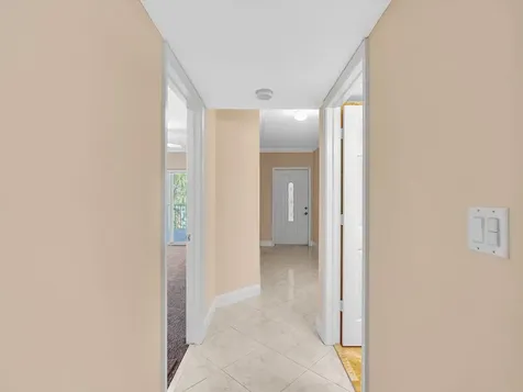 333 SE 20th Avenue Deerfield Beach FL 33441