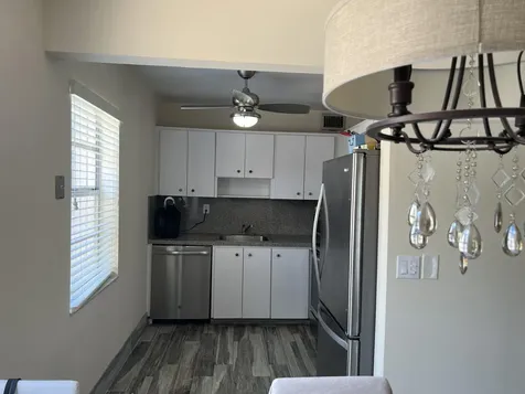 901 Flanders Delray Beach FL 33484