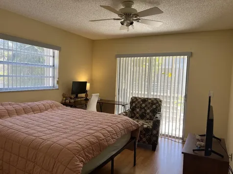901 Flanders Delray Beach FL 33484