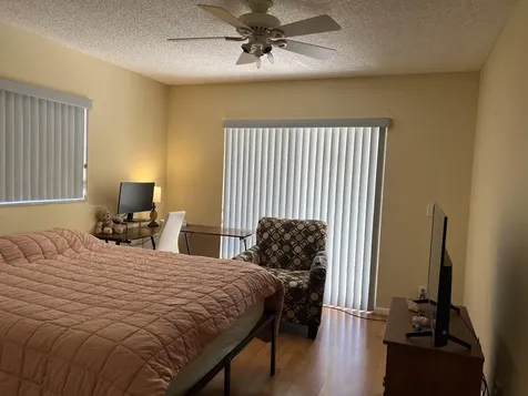 901 Flanders Delray Beach FL 33484
