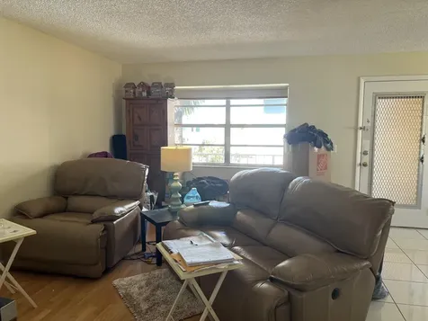 901 Flanders Delray Beach FL 33484