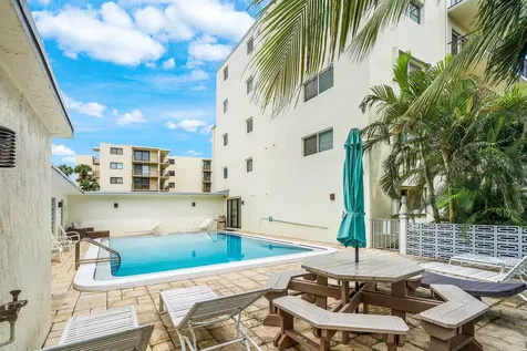 1206 S Lake Drive Lantana FL 33462