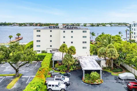 1206 S Lake Drive Lantana FL 33462