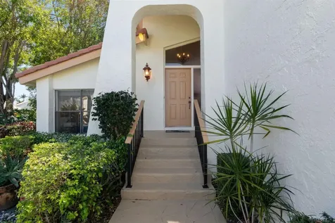 5787 Lakeview Mews Place Boynton Beach FL 33437