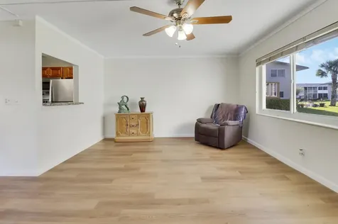 269 Norwich L West Palm Beach FL 33417
