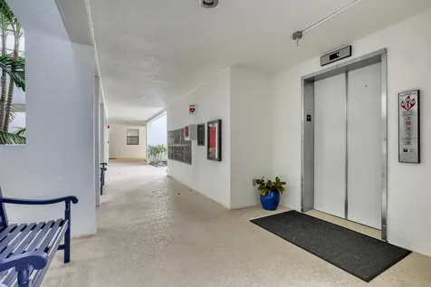 945 Oak Harbour Drive Juno Beach FL 33408