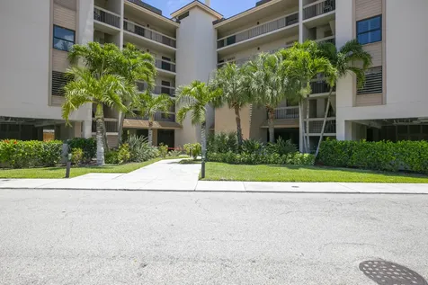 2491 Ne Ocean Boulevard Stuart FL 34996