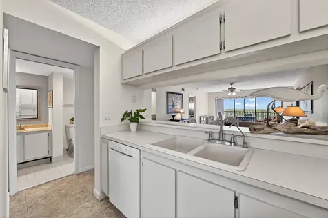 2491 Ne Ocean Boulevard Stuart FL 34996