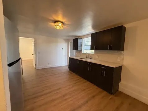 904 4th Street West Palm Beach FL 33401