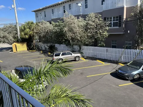 32 NE 22nd Avenue Pompano Beach FL 33062