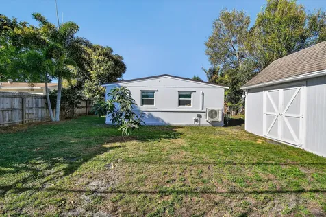 3762 Florida Boulevard Palm Beach Gardens FL 33410