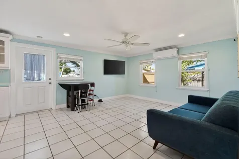 3762 Florida Boulevard Palm Beach Gardens FL 33410