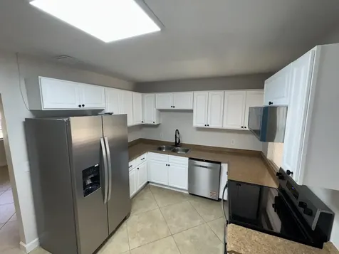 116 SE 3rd Avenue Boynton Beach FL 33435