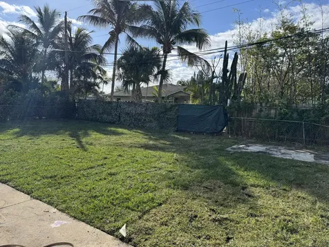 116 SE 3rd Avenue Boynton Beach FL 33435